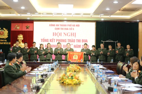 Cụm thi đua số 5 đóng góp quan trọng vào thành tích chung của Công an thành phố Hà Nội