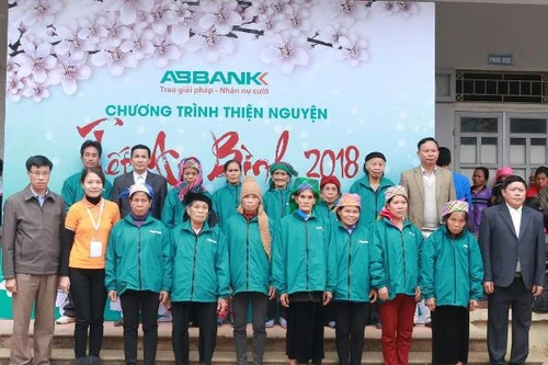 Tết An Bình đến với bà con vùng cao tỉnh Yên Bái