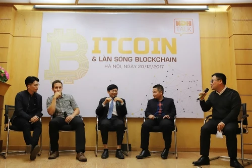 Đổ xô đầu cơ Bitcoin, thị trường đang bị thao túng