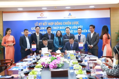 LienVietPostBank "bắt tay" địa ốc Đất Xanh Miền Bắc thu hộ phí chung cư