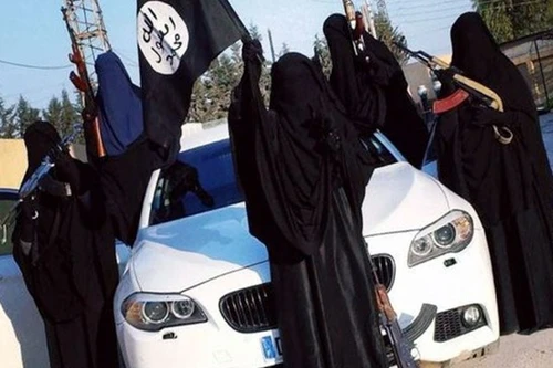 Lữ đoàn Al-Khansaa giết hại dã man một phụ nữ vì cho con bú nơi công cộng