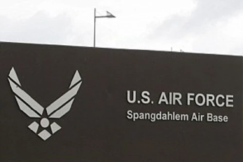 Căn cứ không quân Mỹ báo động nhầm tên lửa tấn công