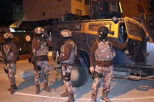 Thổ Nhĩ Kỳ bắt gần 750 nghi phạm liên quan tới IS