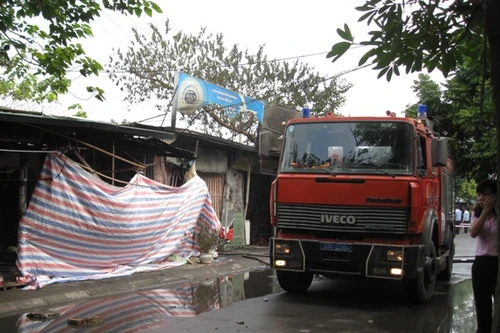 Cháy cửa hàng tạp hóa gần chợ, một cụ bà tử vong