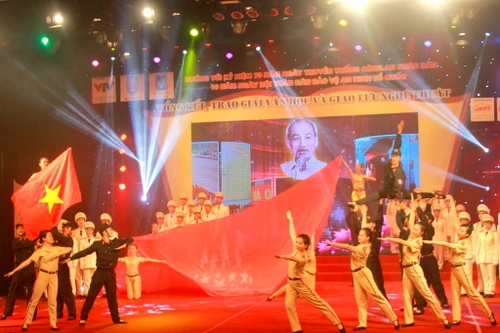 Tôn vinh những trang sách vàng về lực lượng Công an