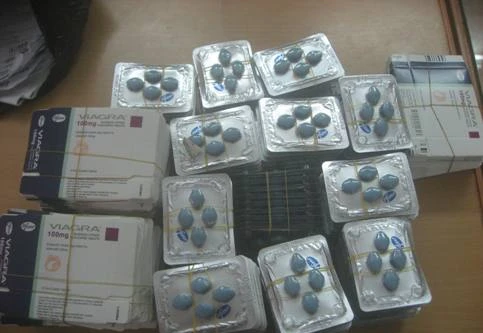 “Choáng” với Viagra giá siêu rẻ