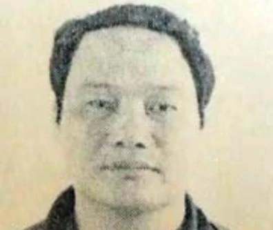 Chấp hành viên "cò quay" của đương sự 400 triệu đồng