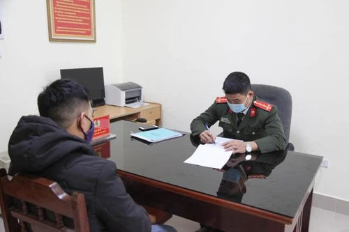 [Tin nhanh tối 3-2-2021] Phạt người tung tin bệnh nhân Covid-19 đi hát có “tay vịn”