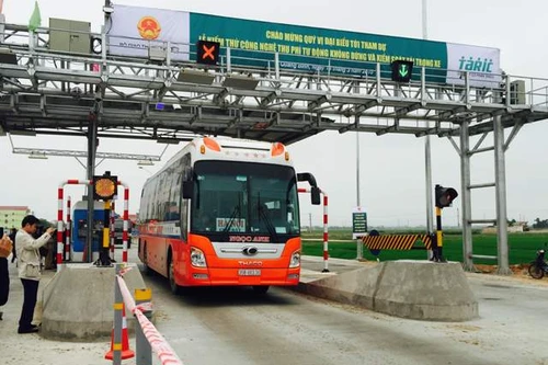 Trạm thu phí tự động không dừng: Lợi nhưng vẫn phải từ từ!