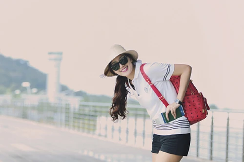 Hoa hậu Mai Phương Thuý trở về từ Nhật để đón Giáng sinh