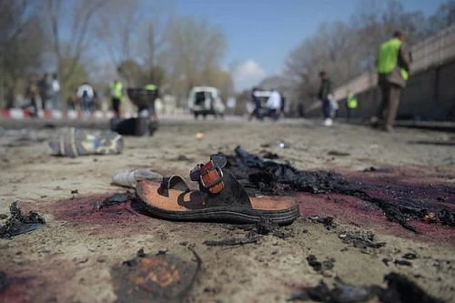 Đánh bom liều chết tại thủ đô Kabul, ít nhất 26 người thiệt mạng