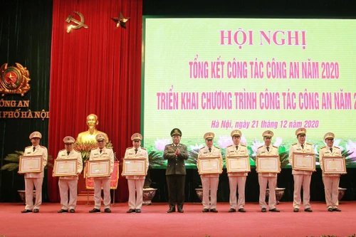 Công an Thủ đô quyết tâm thực hiện thắng lợi nhiệm vụ trọng tâm năm 2021