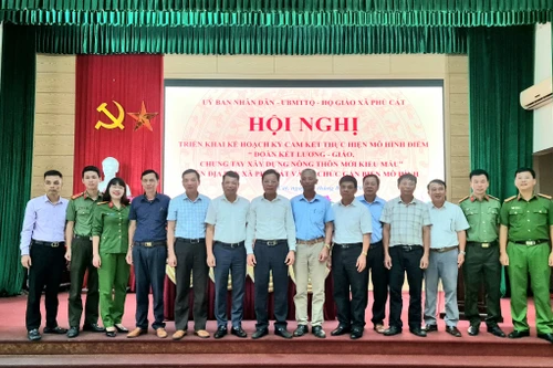 Ra mắt mô hình "Đoàn kết lương - giáo, chung sức xây dựng nông thôn mới kiểu mẫu"