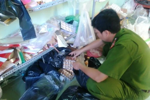 Triệt xóa cơ sở kinh doanh mỹ phẩm lậu ở TP.Hồ Chí Minh