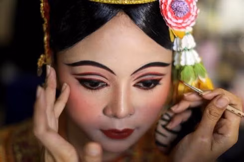 [ẢNH] Những điều thú vị chưa biết về nghệ thuật vũ kịch mặt nạ được vinh danh là di sản văn hóa phi vật thế của thế giới