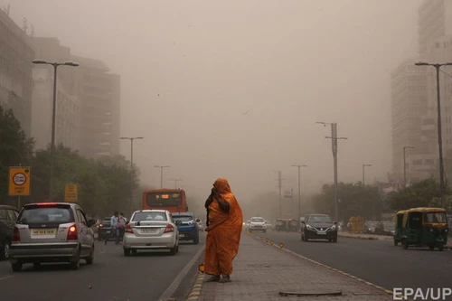 Hàng trăm người thương vong trong cơn bão cát kinh hoàng tại Ấn Độ