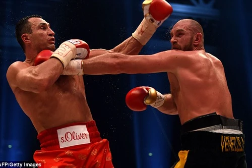 Chốt lịch màn tái đấu quyền Anh hạng nặng giữa Fury và Klitschko