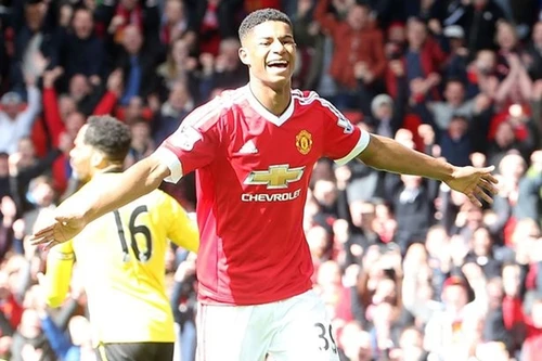 Rashford làm lu mờ hình ảnh của Ronaldo ở M.U