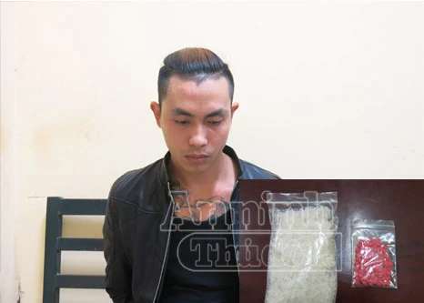 Thanh niên xăm trổ mang nửa “đàn ngựa hồng” gặp “141” trong đêm