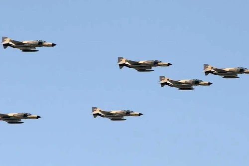 [ẢNH] Tướng Lebanon: Iran đủ khả năng tấn công 54 căn cứ quân sự Mỹ ở Trung Đông