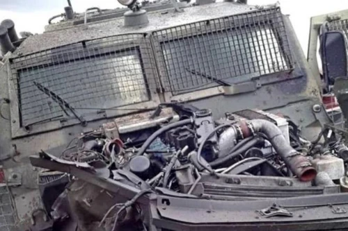 Phiến quân tấn công đoàn xe quân sự Nga, xe bọc thép Tiger bị phá hủy 