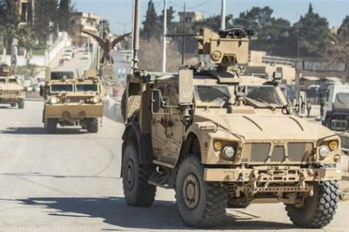 Hơn 50 xe quân sự của Mỹ tràn vào Đông Bắc Syria từ Iraq