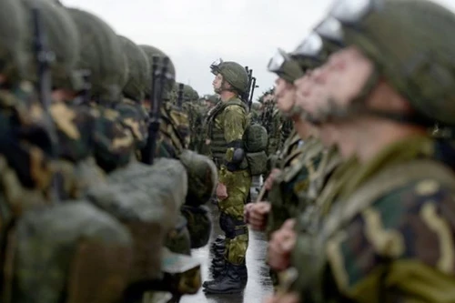 Belarus kéo lượng lớn thiết bị quân sự đến biên giới với Ukraine 