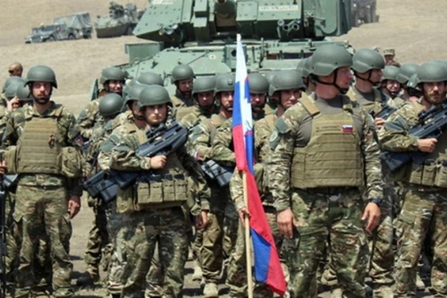 Lực lượng Azerbaijan lần đầu chạm trán quân đội Nga ở Karabakh 