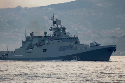 [ẢNH] Tàu chiến Nga lần đầu tiên hiện diện ở Sudan