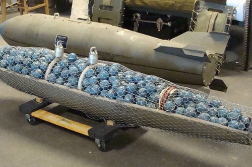 Cộng hòa Karabakh cáo buộc Azerbaijan tấn công Stepanakert bằng bom đạn chùm