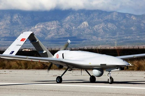 Chiến sự Donbass: Kiev mở rộng sản xuất UAV Bayraktar