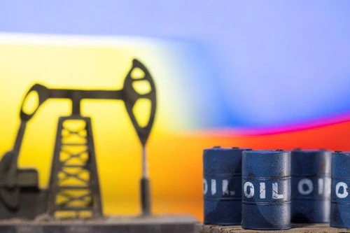 Không chịu nổi nhiệt, Anh muối mặt tiếp tục mua dầu của Nga