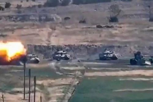 Quân đội Azerbaijan chịu tổn thất lớn trong hai ngày đối đầu với Armenia