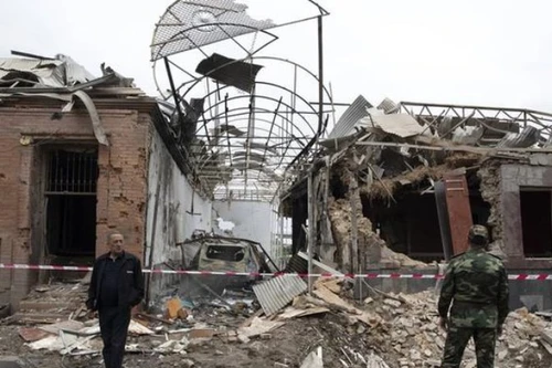 Azerbaijan cáo buộc Armenia tấn công tên lửa thành phố Ganja