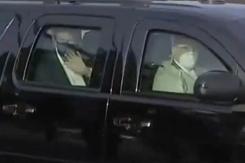 Tổng thống Mỹ Donald Trump rời bệnh viện sau hai ngày điều trị Covid-19