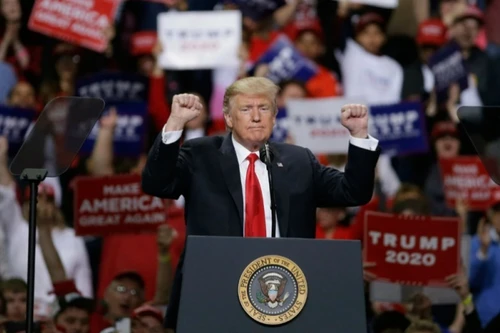 Ông Trump từ chối cam kết chuyển giao quyền lực trong "hòa bình“nếu thất cử