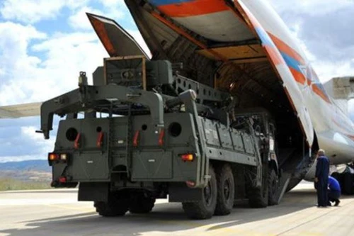 Mỹ trừng phạt Thổ Nhĩ Kỳ vì quan hệ quốc phòng, tình báo với Nga