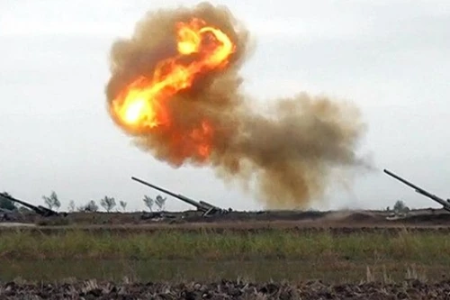 Armenia khó sử dụng pháo binh vì nguy cơ đạn lạc vào đất Iran