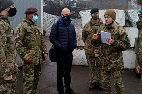 NATO quyết định can thiệp vào cuộc xung đột vũ trang ở Donbass