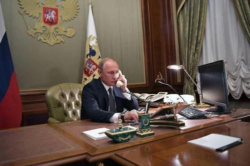 Ông Putin thảo luận về tuyên bố Karabakh với lãnh đạo Azecbaijan, Armenia