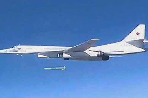 Tu-160 Blackjack: ‘Thiên Nga trắng’ 50 năm bảo vệ nước Nga