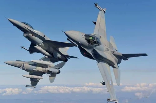 Ukraine bình luận về việc “cho phép máy bay NATO bay qua Crimea”