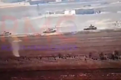 Thổ Nhĩ Kỳ triển khai hàng chục xe tăng đến Syria, chuẩn bị tấn công Ain Issa 