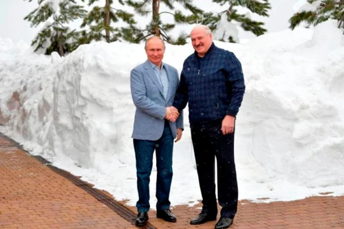 [ẢNH] Tiết lộ nội dung cuộc hội đàm trực tiếp giữa hai nhà lãnh đạo Nga, Belarus