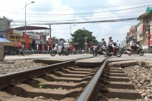 Hà Nội tăng cường các biện pháp đảm bảo ATGT đường sắt