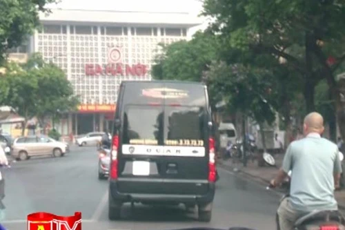 Gia tăng áp lực cho giao thông nội đô từ xe khách trá hình