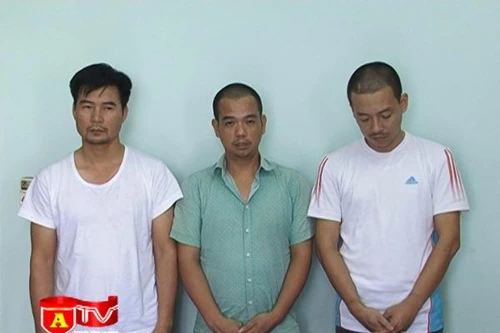 Triệt phá ổ ghi lô đề và cá độ bóng đá