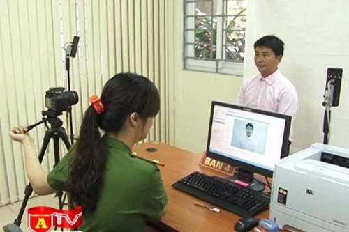 CAQ Ba Đình đến tận nhà trả thẻ căn cước công dân 