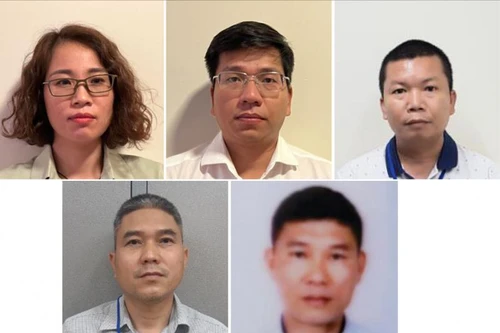 Khởi tố hàng loạt giám đốc, phó giám đốc tiêu cực mua sắm thiết bị giáo dục