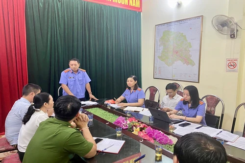 Bài 4: Khi người chấp hành án vắng mặt tại nơi cư trú